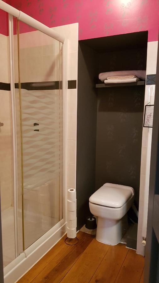 Chambres D'Hotes Du Tilleul Nanteuil-en-Vallee Bagian luar foto